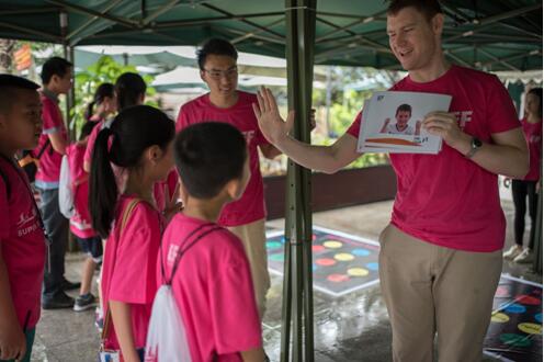 英孚举办大型亲子英语城市挑战赛 庆祝重庆直辖20周年