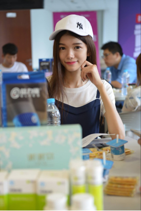 1504855874130093.png blob.png