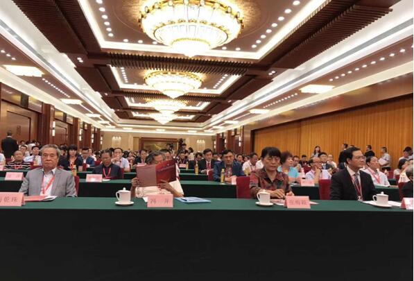 锋芒初露，华夏万家与各大品牌共塑中国品牌力量