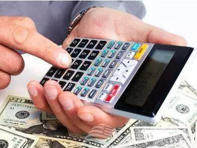 留学美国费用再成焦点,雅思考试前来解围