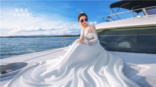 三亚婚纱摄影哪家好，摄影团队、水准、创作能力缺一不可