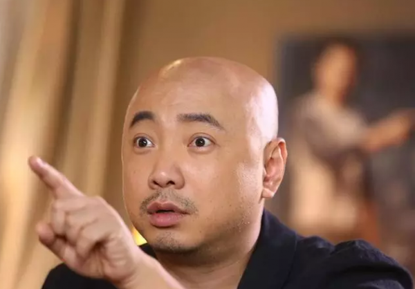 易丹医坊：徐峥讲述《光头的故事》，20岁脱发曾受尽嘲讽