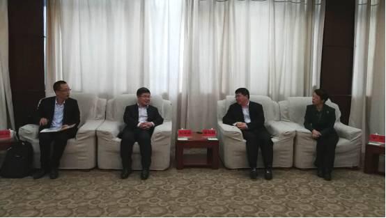 网库集团董事长王海波一行到鹤壁市考察