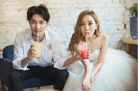 郑州婚纱摄影工作室哪家好，“闺蜜照写真哪里好唯美风格”