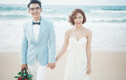 青岛婚纱照摄影楼前十名拍婚纱照哪家好一些