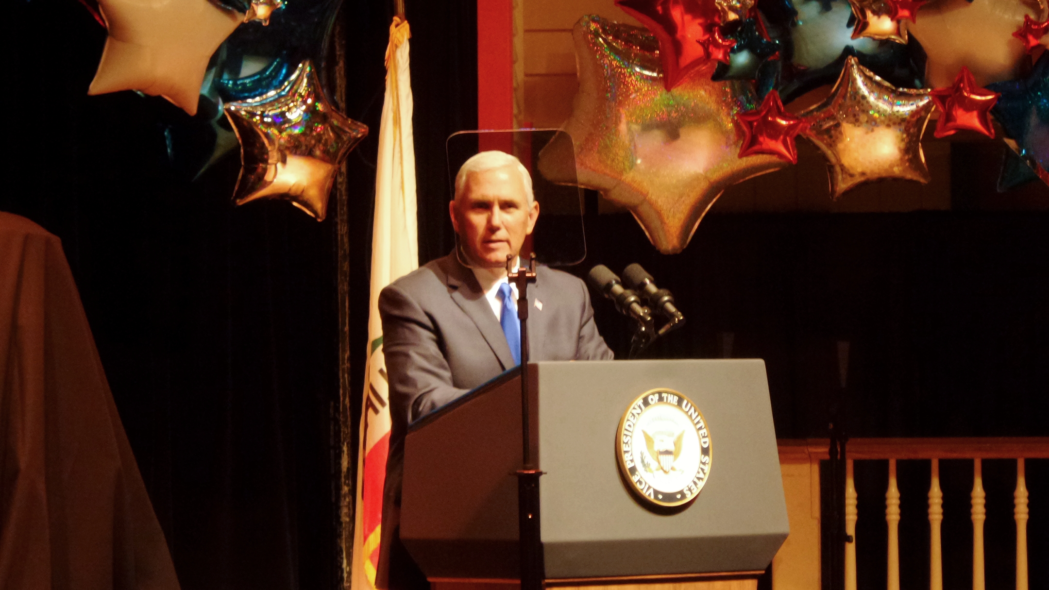 美副总统彭斯众议院多数党领袖麦卡锡私人聚会邀拿督白玛奥色出席