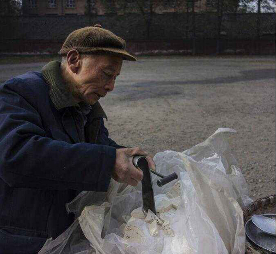 32年工匠精神，曹代树让芝麻官传统工艺冲向国际