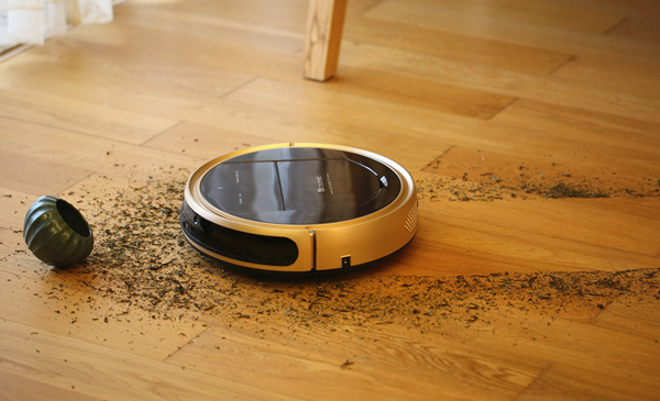智能家用扫地机器人好用吗？四大选购技巧早知道