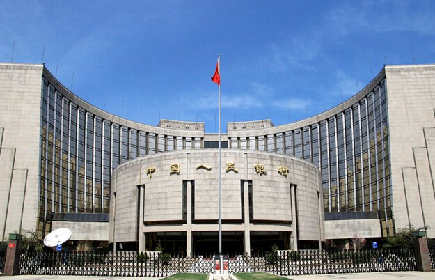 1月5日下午消息，中国人民银行网站发布了对广东汇卡商务服务有限公司等25家非银行支付机构《支付业务许可证》的续展决定。续展决定支付牌照的有效期增至2023年1月5日。