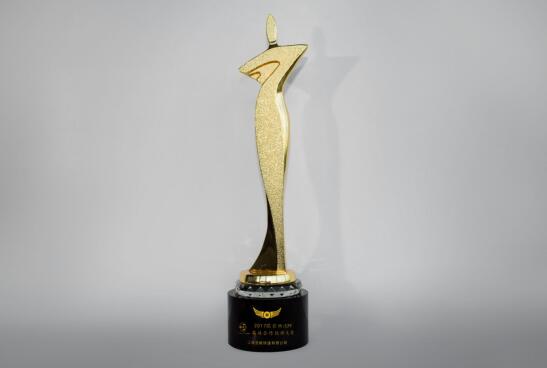 全一快递荣获“2017年服务物流PF高效合作伙伴”大奖