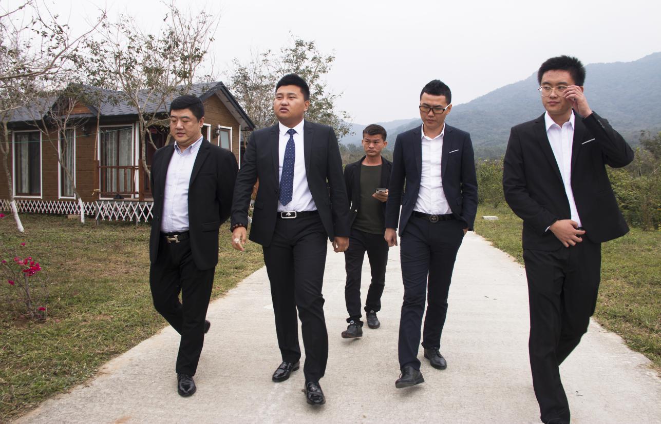 永涛集团董事长王传令视察黄花梨产业园