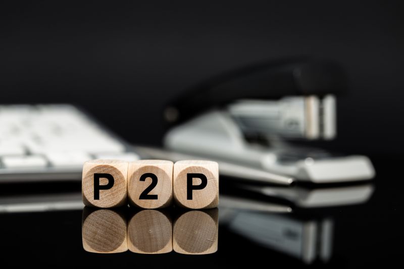 P2P网贷一般是如何决定借款人的？1