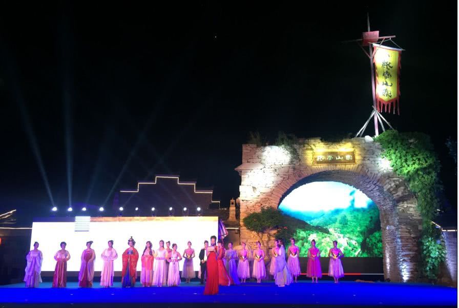 纪念改革开放40周年暨2018年陕西大艺节颁奖晚会圆满成功