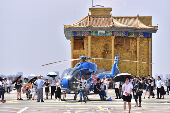 全球首档大型空中晚会邀您见证